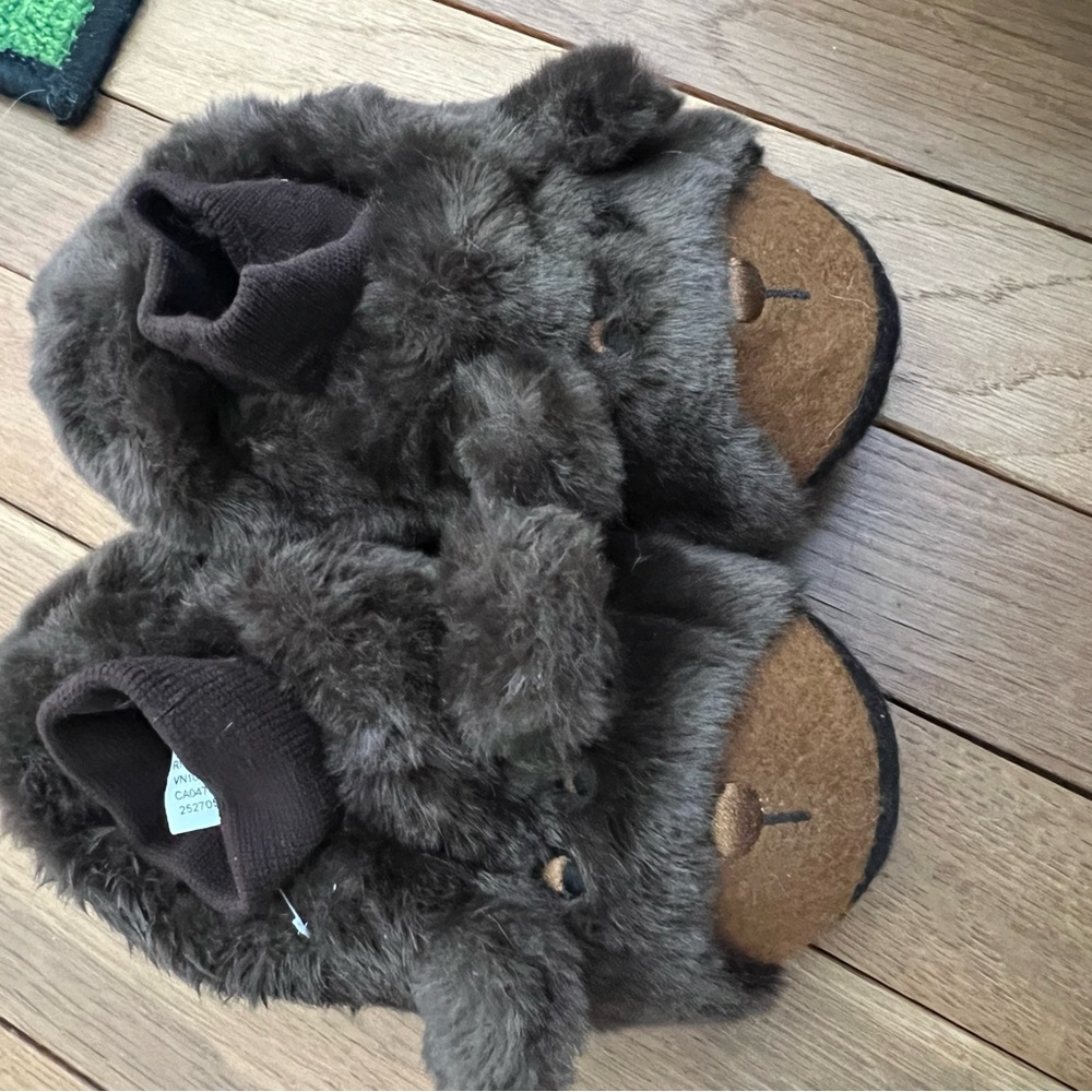 L.L. Bean Fuzzy Brown Bear Slippers